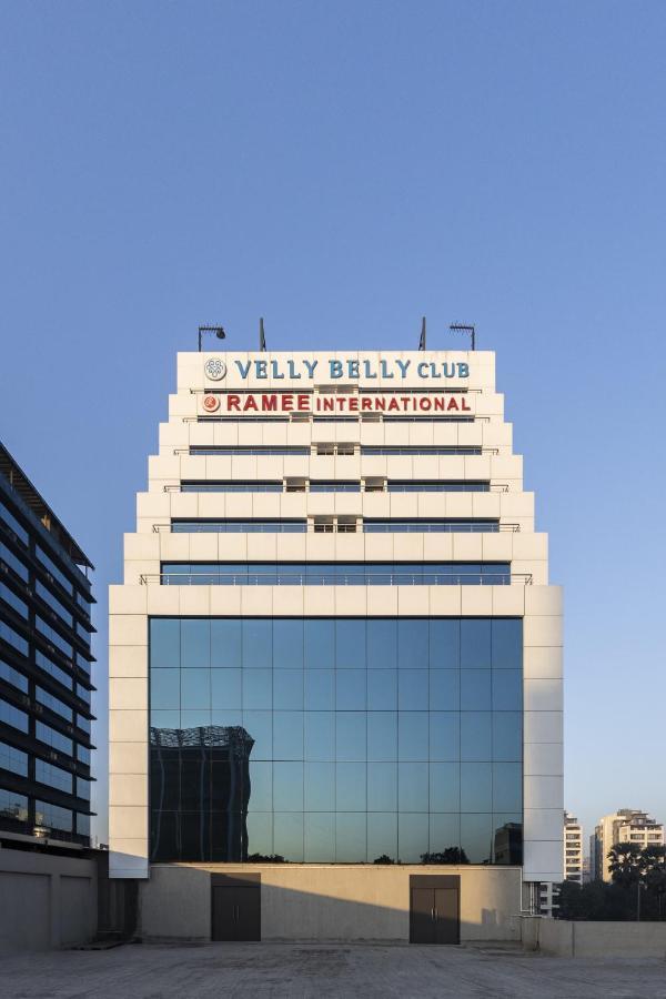 Ramee International Surat Hotel Buitenkant foto